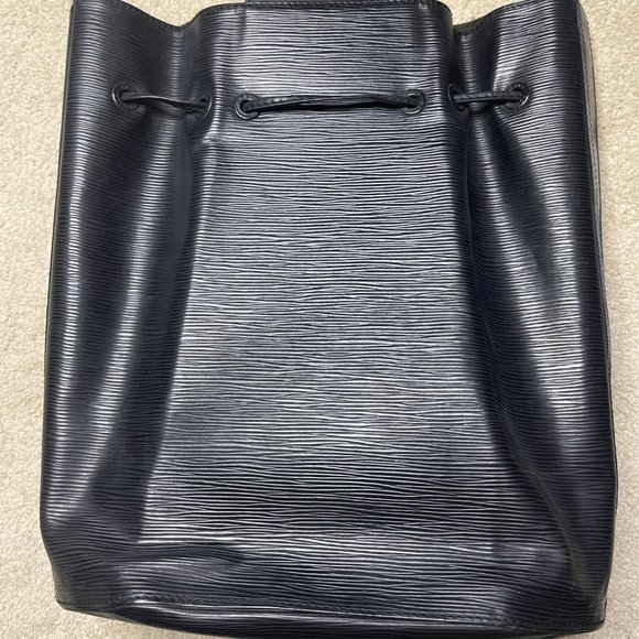 Vintage Louis Vuitton Black Epi Leather Sac A Dos Sling Backpack - Picture 1 of 9